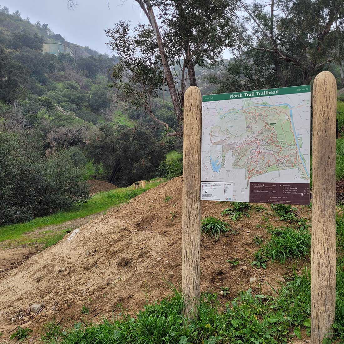 map-hike5-D 9A.-North-Trailhead-Sign